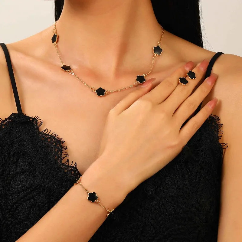 3pcs/Set Lucky Five-Petal Flower Necklace Bracelet Earrings Set for Women Elegant Clover Jewelry Gifts Accessories