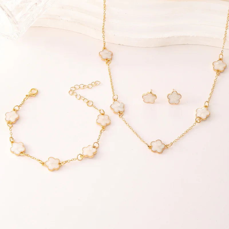 3pcs/Set Lucky Five-Petal Flower Necklace Bracelet Earrings Set for Women Elegant Clover Jewelry Gifts Accessories